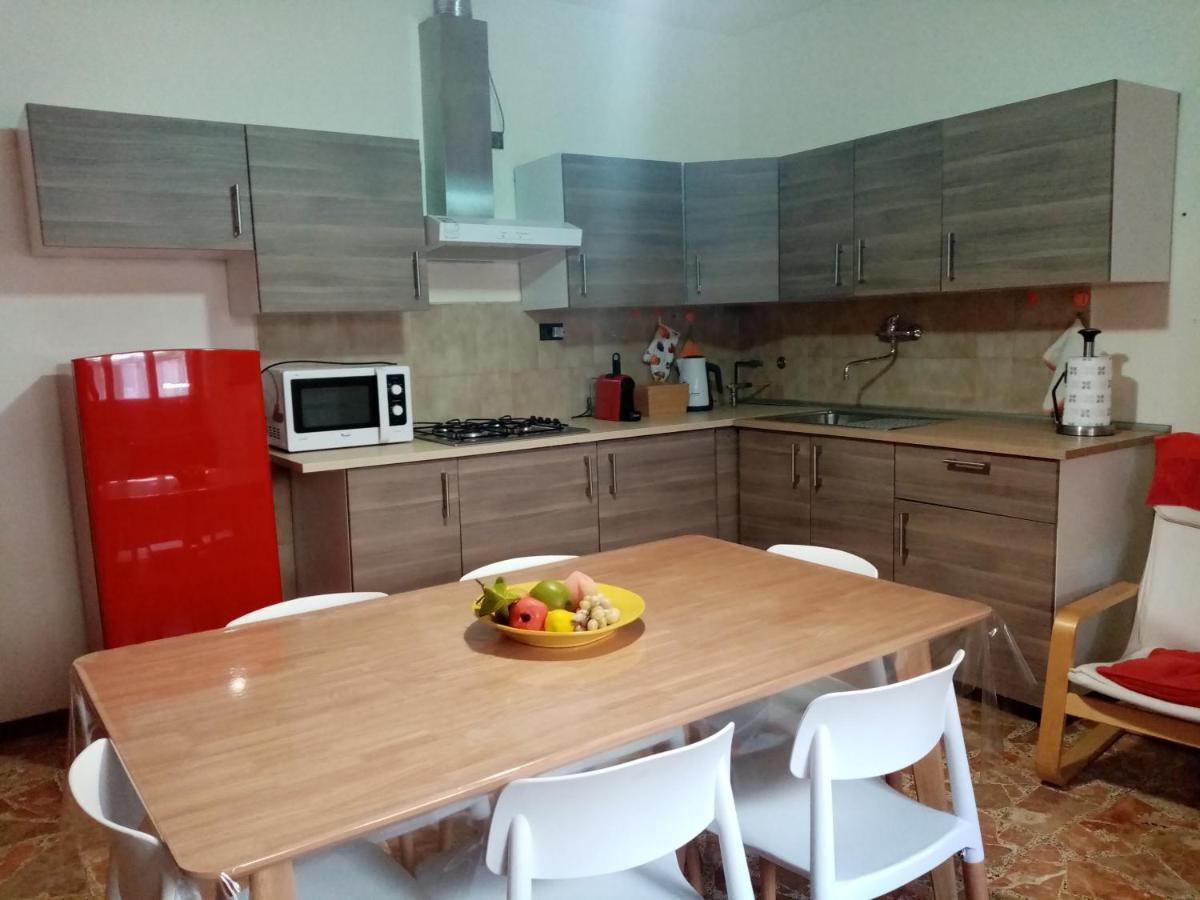 Casa Vacanza Giardino Guardiabruna Ngoại thất bức ảnh